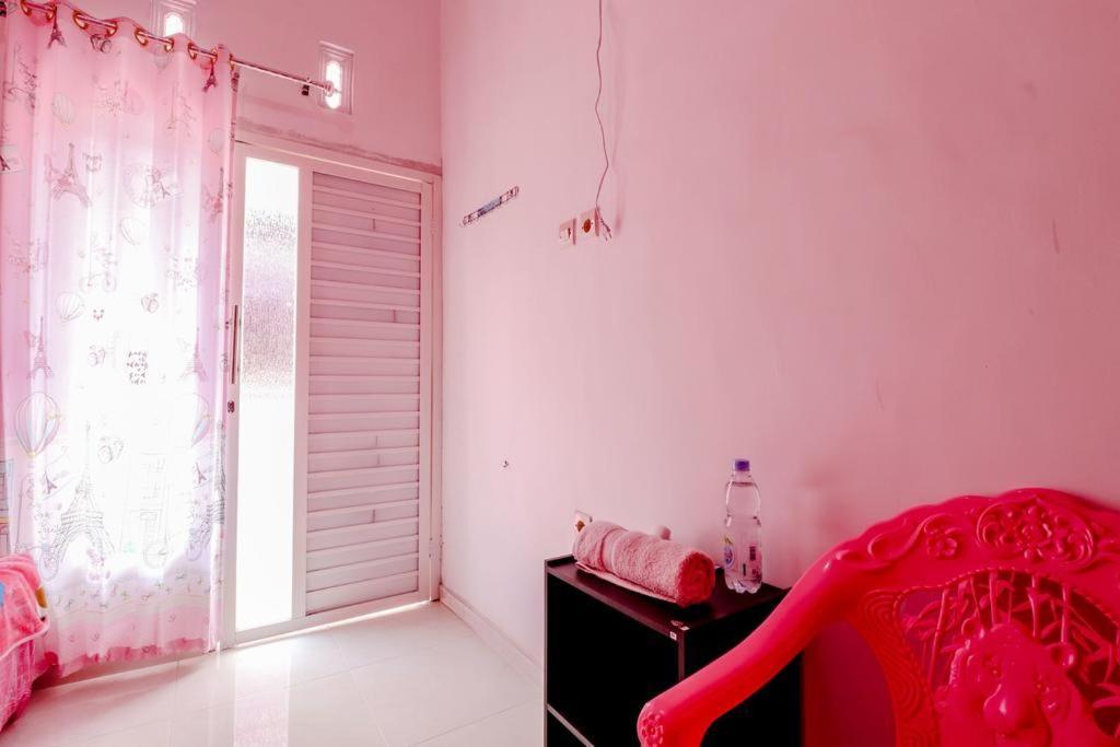 Pinky Guest House Syariah Kota Batu 바투 외부 사진